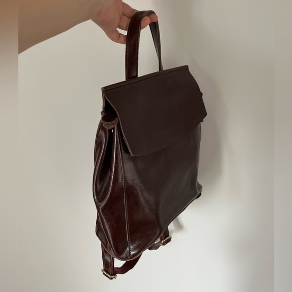 Artisan Handmade Oil Waxed Leather Backpack - Picture 5 of 6